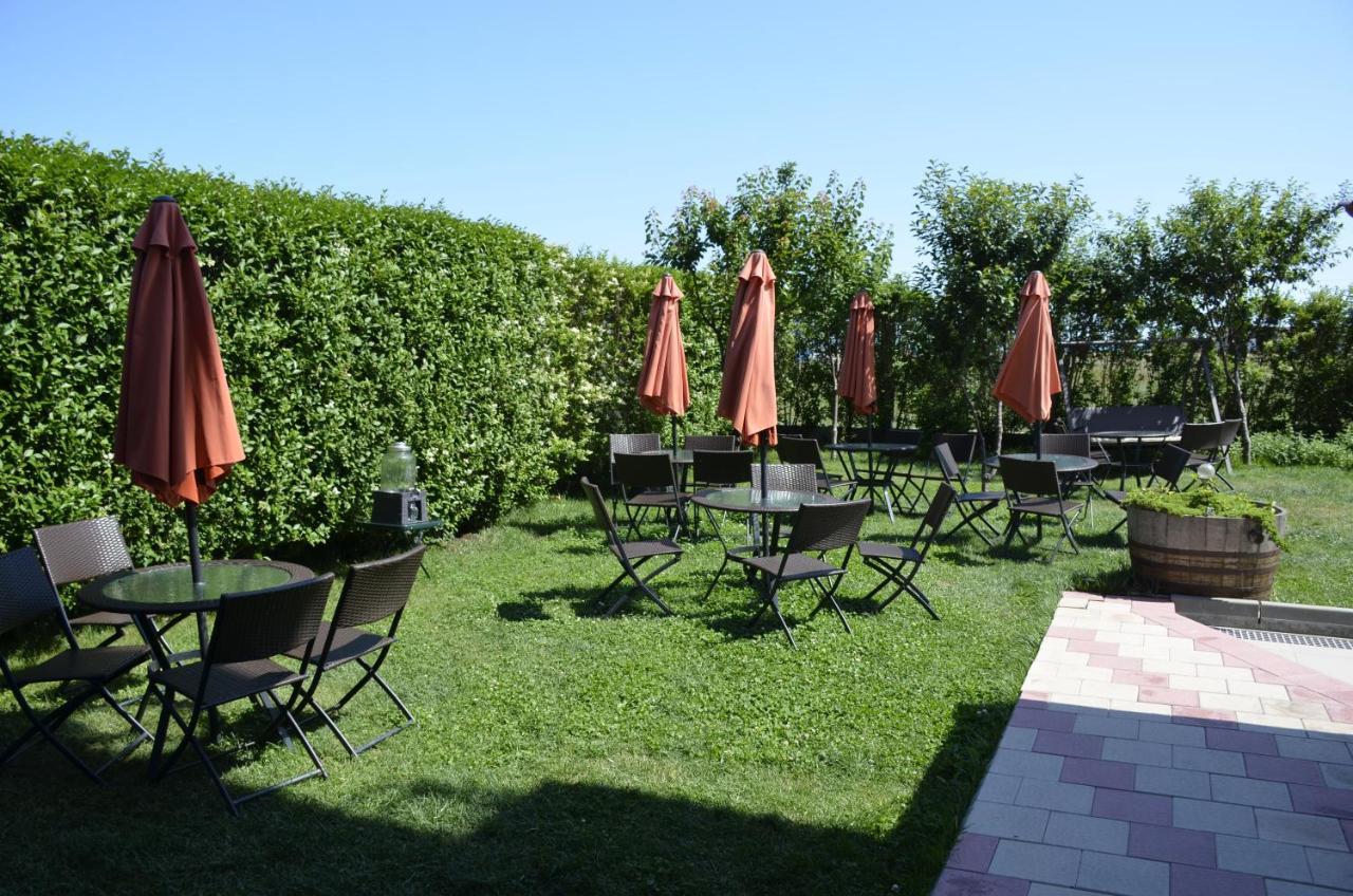 Hotel Casa Eden à Costinesti Extérieur photo