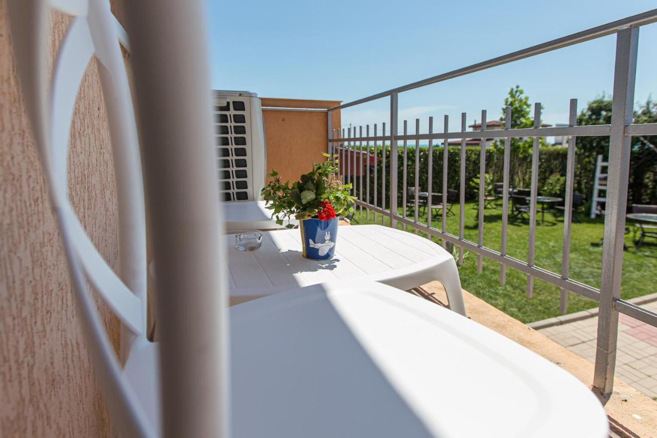 Hotel Casa Eden à Costinesti Extérieur photo