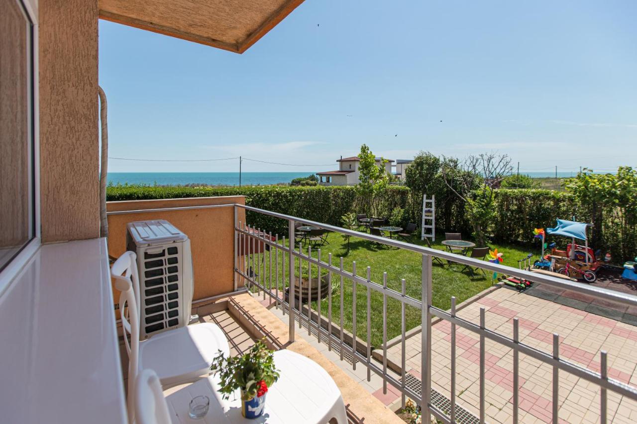 Hotel Casa Eden à Costinesti Extérieur photo