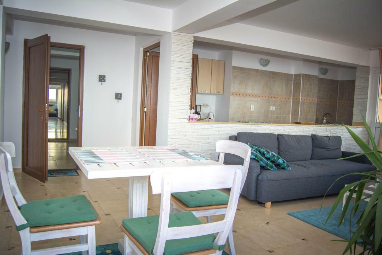 Hotel Casa Eden à Costinesti Extérieur photo